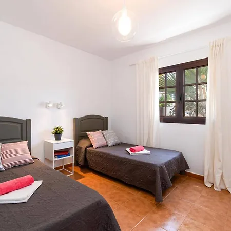 Christine By 빌라 *